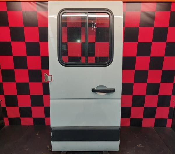 Porta trás esquerda RENAULT Master III Chassis (EV/HV/UV)