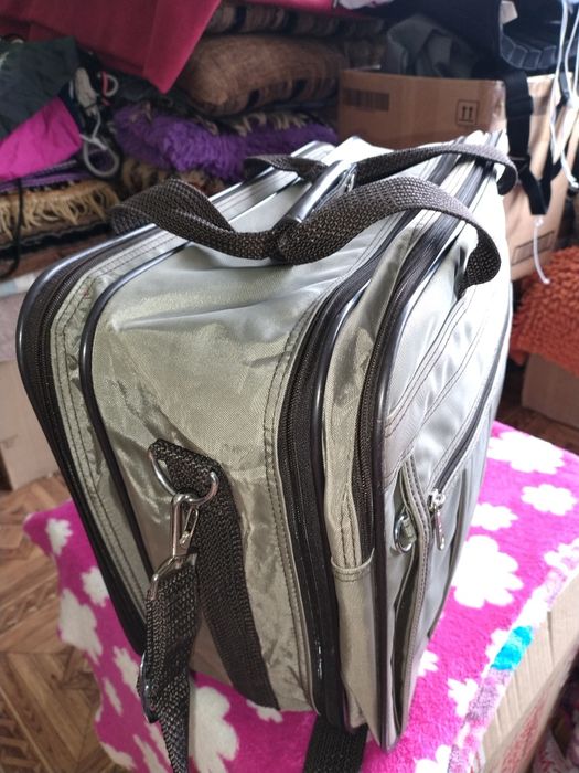 Самсоніт Samsonite