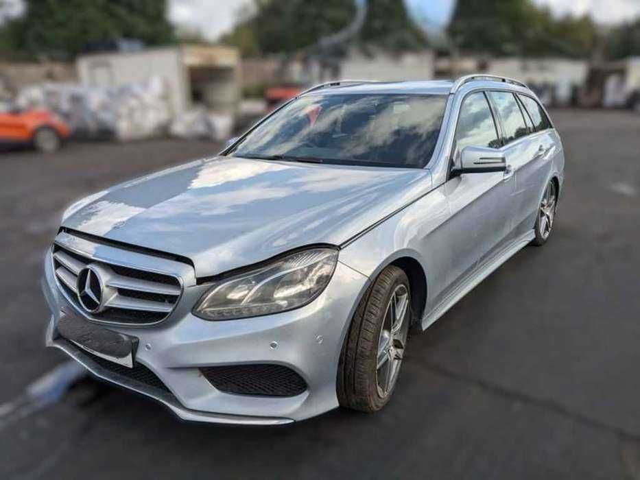 Mercedes E220 W212 (Para Peças)