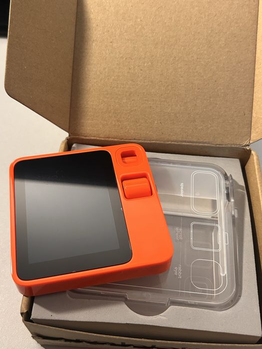 Rabbit R1 AI assistant