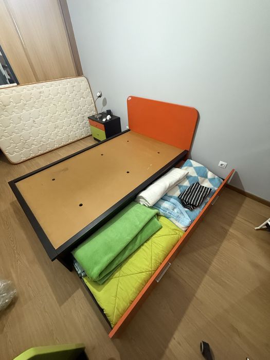 Cama de corpo e meio