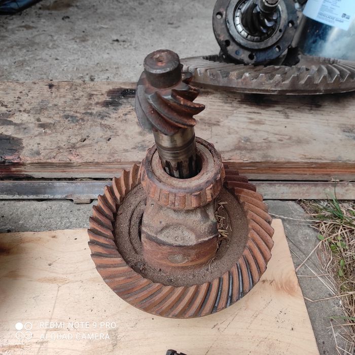 Mechanizm różnicowy żuk tarpan Honker most ciągnik sam dyfer uaz