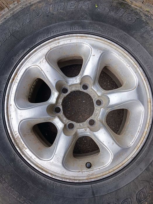 Два диска дві шини 6 х 139,7 R 15 ГУМА Dunlop 265 70 НА ДЖИП ЗАПАСКА