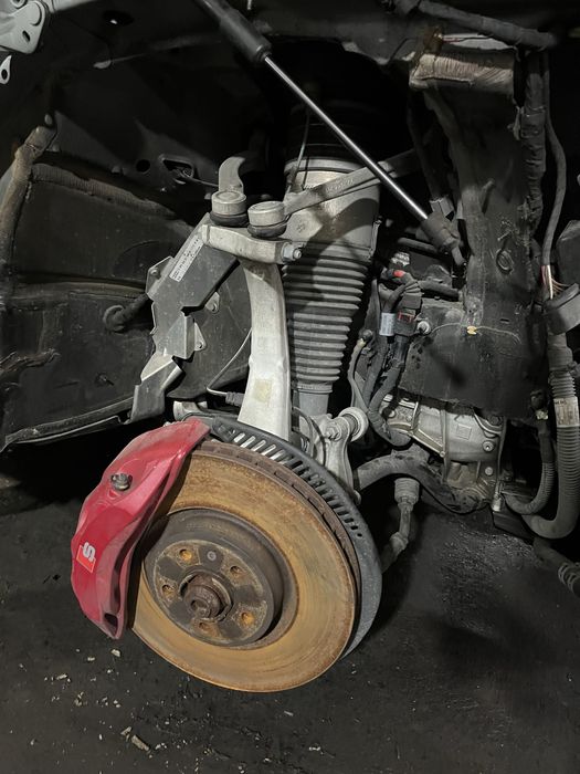 Пневмо підвіска audi sq5 sq7 q7s6 пневмокомпресори комплектуючі важелі