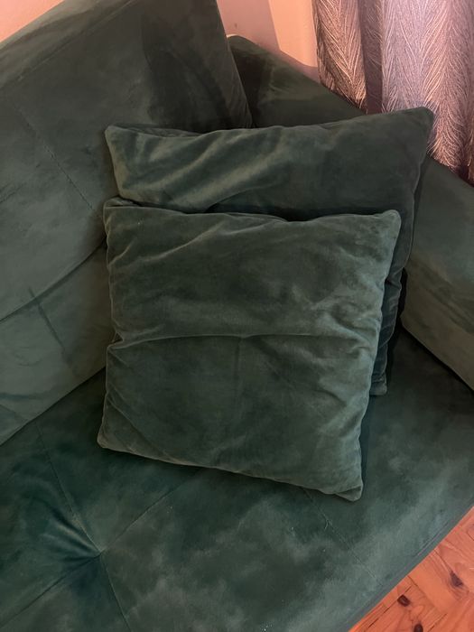 Sofá verde-esmeralda