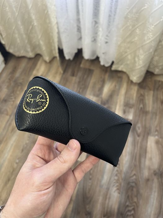 Оригінальні окуляри RayBan у металевій оправі
