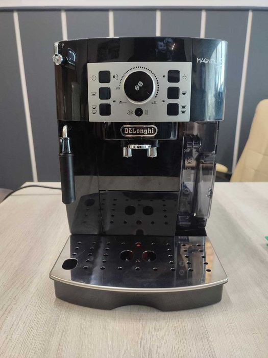 Ekspres DeLonghi Magnifica S