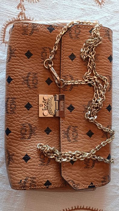 Mala MCM Boston leather crossbody bag