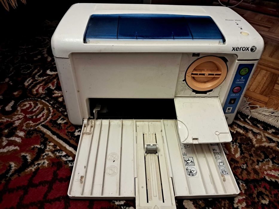 Принтер Xerox Phaser 3040