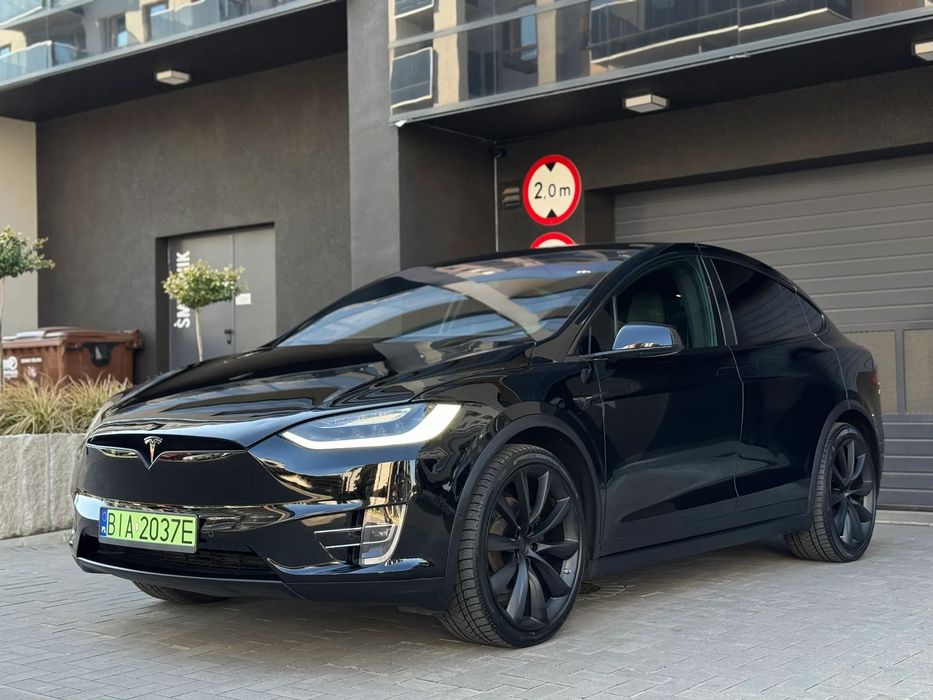 Tesla Model X