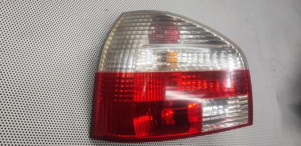 Farolim esquerdo AUDI A3 (8L1)
