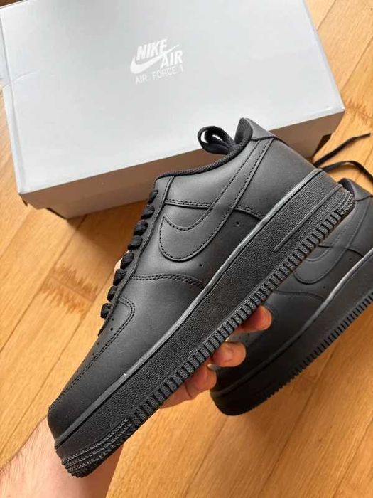 Kupon zakupowy Nike_Air_Force_1_Low_07_Black R.37.5