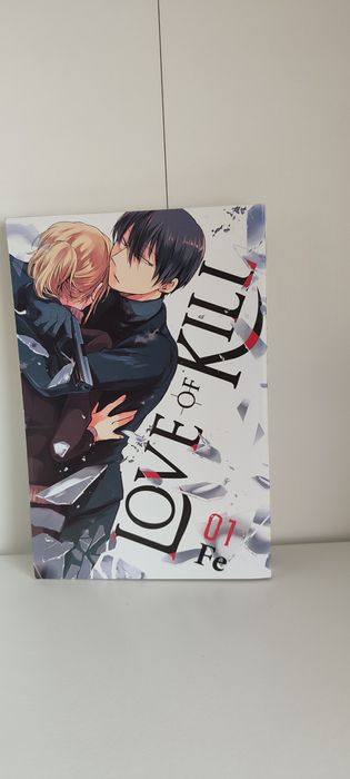 Vendo Volume 1 do Manga Love of Kill, Edição Inglesa, em Ótimo Estado.