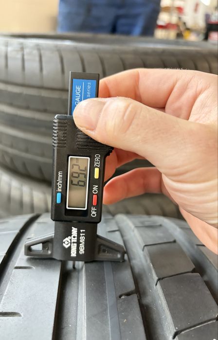 Opony GoodYear 245/40/19.   REZERWACJA!!