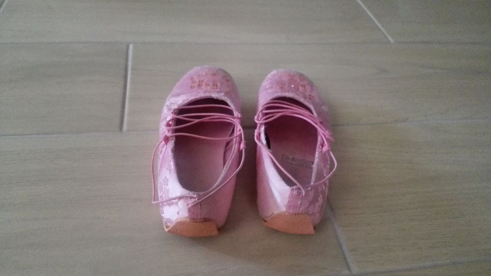 Buty dziewczęce