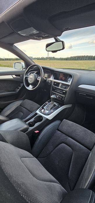 Audi A4_2.0Tdi_Sline_Panorama_3g+_Niski przebieg-Serwis