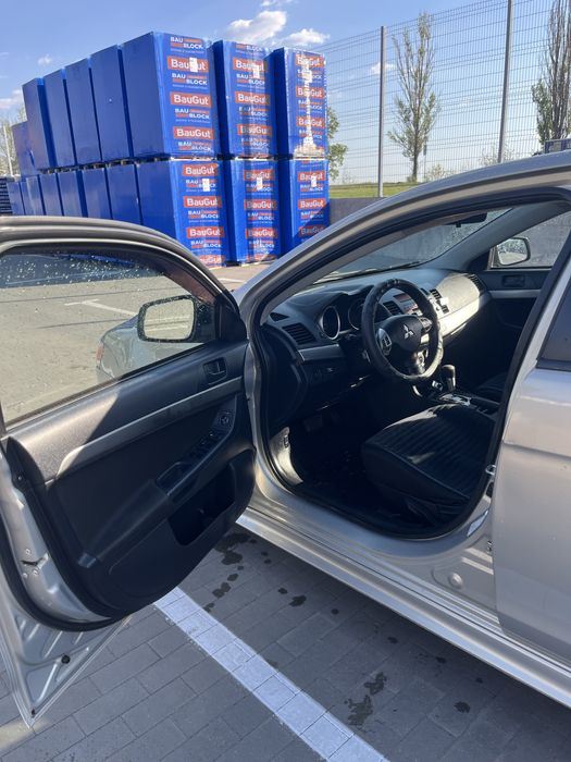 Продам Mitsubishi Lancer X