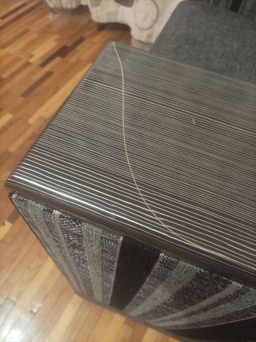 Диван розкладний і два м'які крісла