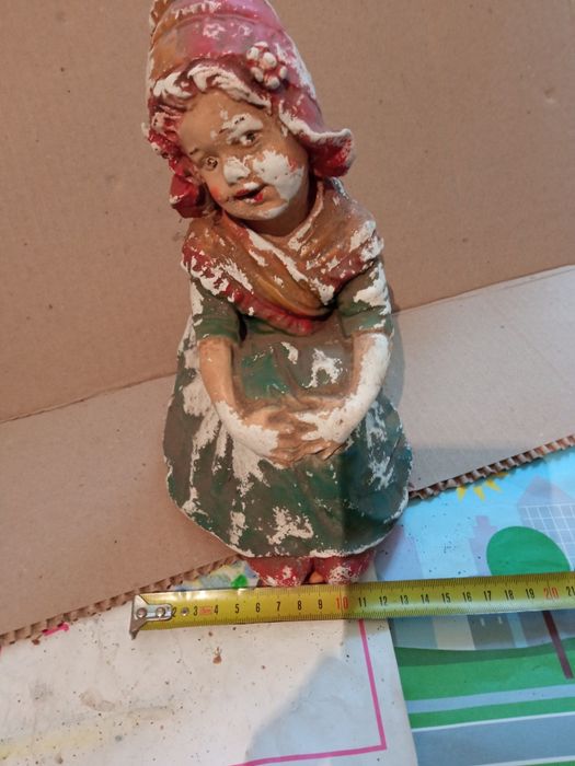 Старинная статуэтка.копилка в коллекцию!