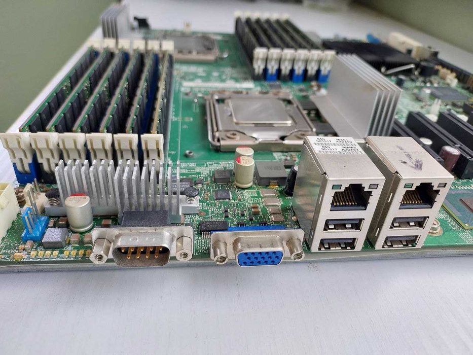 Серверная Материнская плата INTEL S5520HC