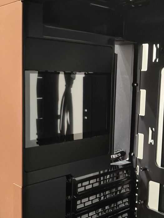 Obudowa z ekranem Custom Phanteks Evolv X2