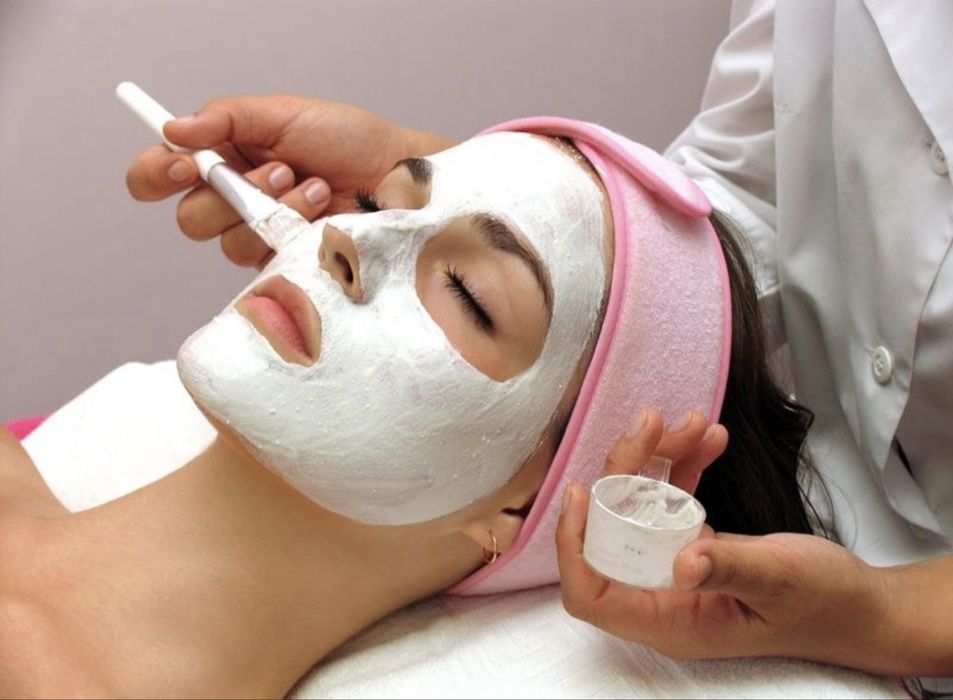 Послуги косметолога Львів чистка обличя біоревіталізація ботокс