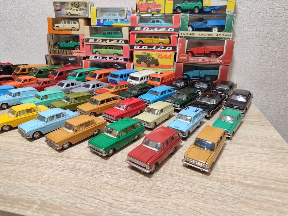 Модели 1:43 ссср машинки