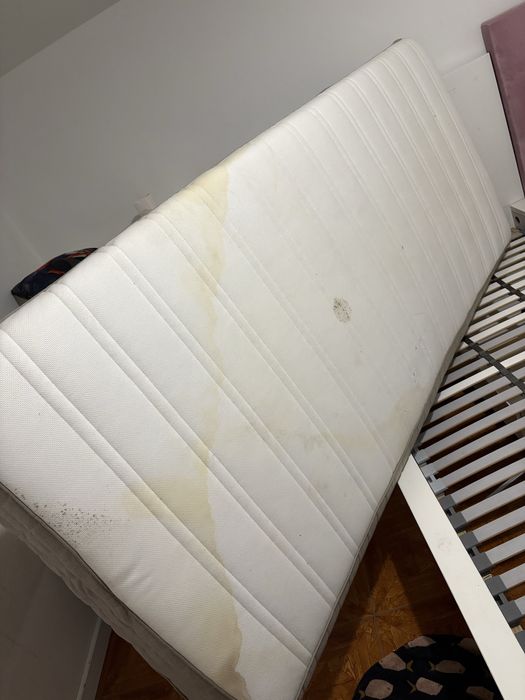 Cama de solteiro