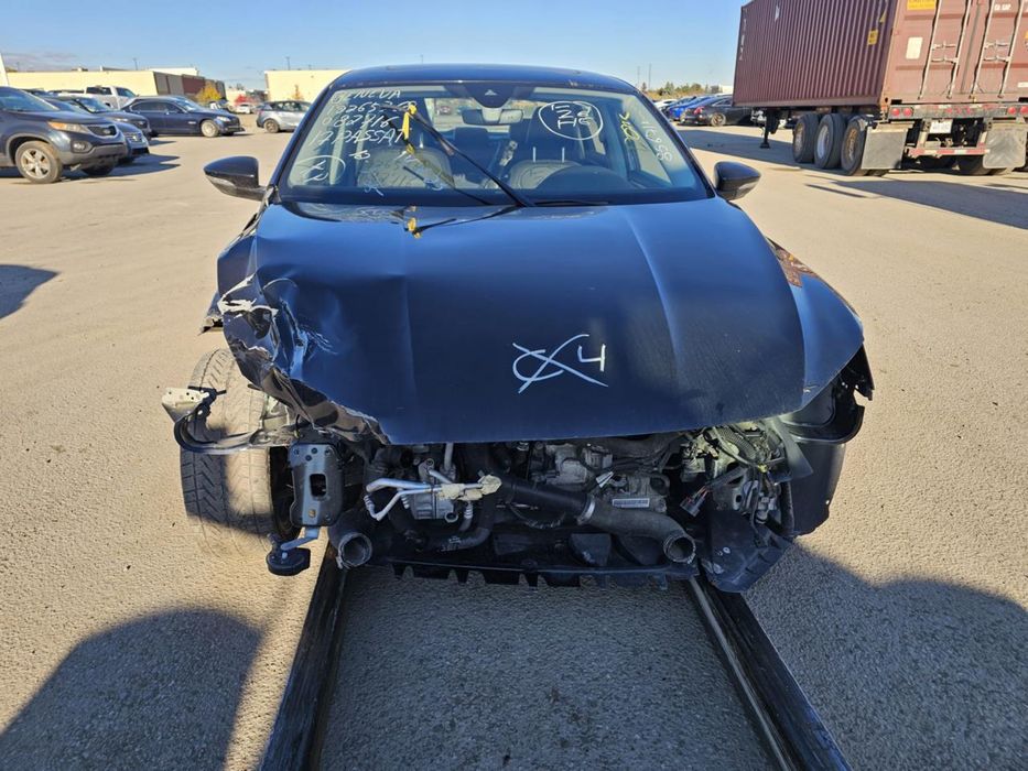 Продам Volkswagen Passat 1.8 TSI highline 2017