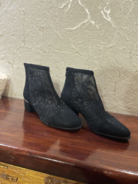 Весняні ботинки