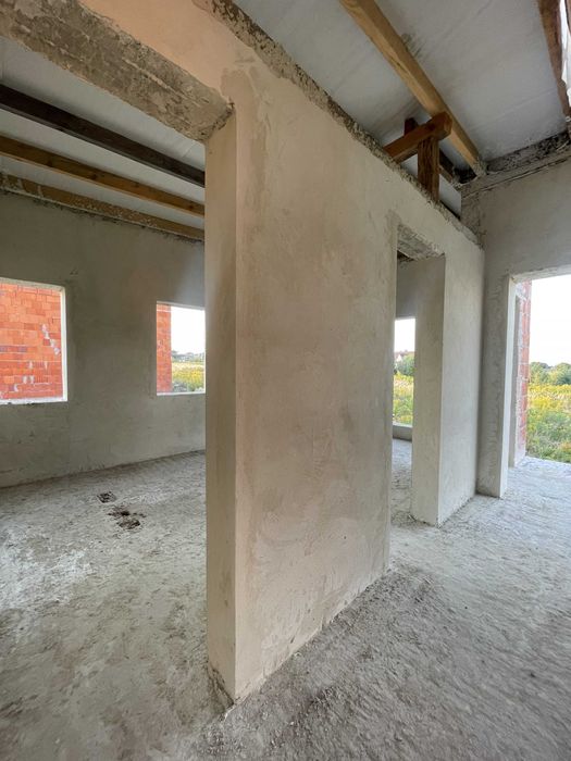 Продаж  окремого будинку ділянка 6 соток Малечковичі поруч Львів!