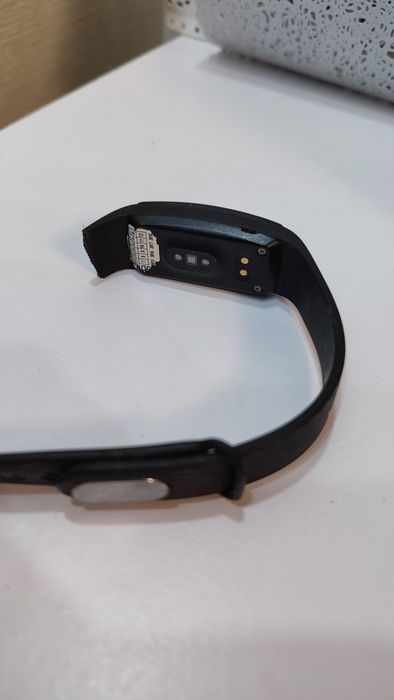 фітнес браслет робочий