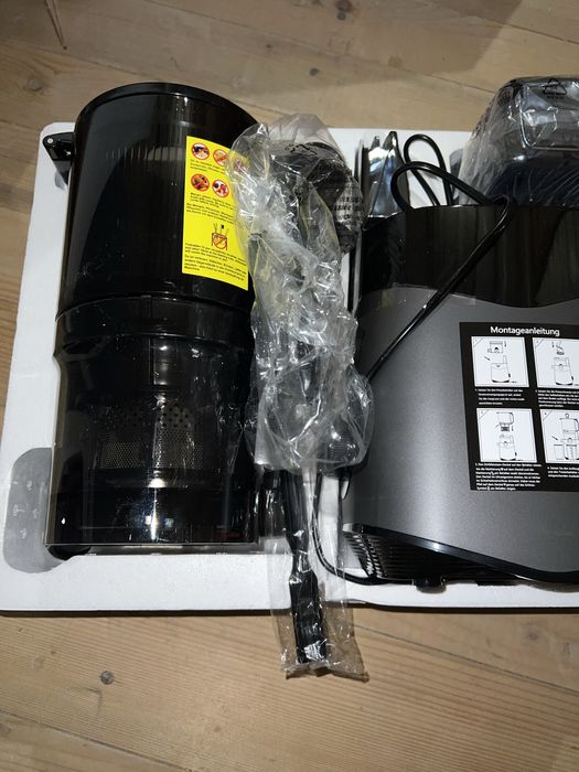 шнекова соковижималка(соковитискач)  SJ-059A.