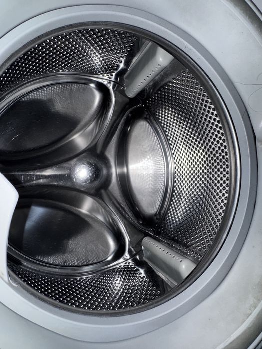 Pralka Whirlpool 6kg A+++ 1000 obr.