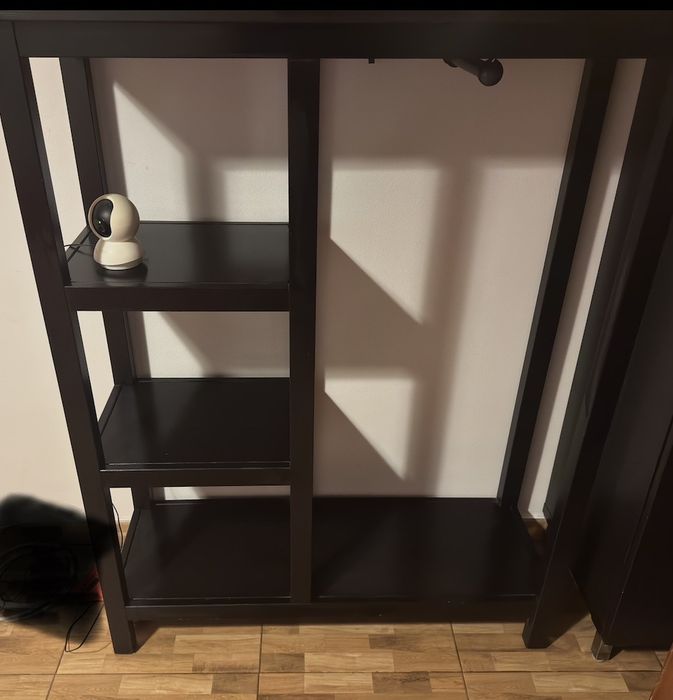 Hemnes roupeiro aberto