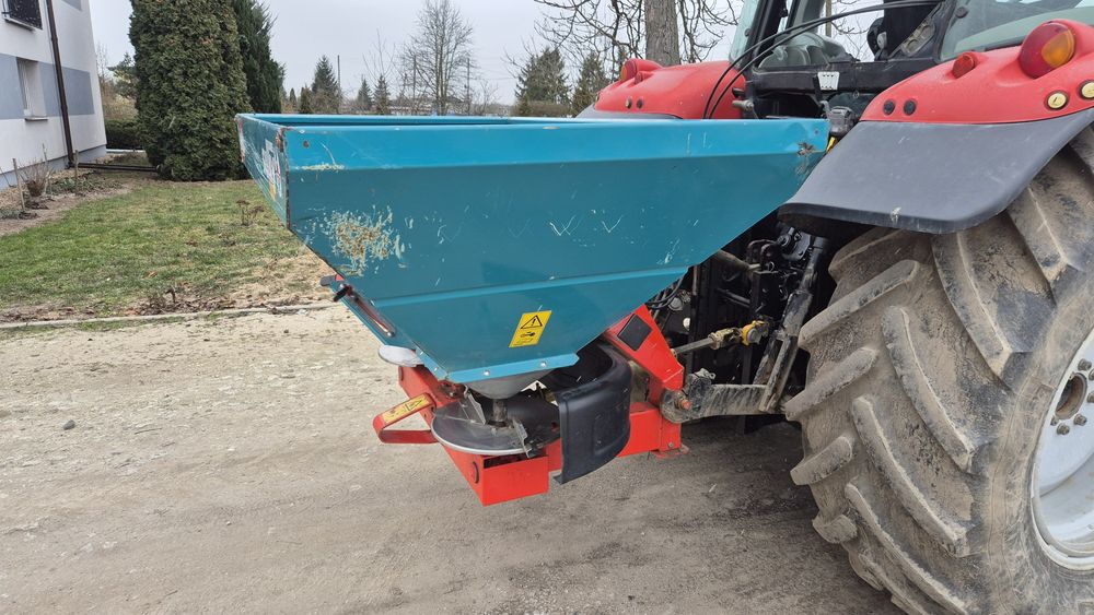 Rozsiewacz nawozu sulky dr polecam dwu talerzowy polecam 1000kg