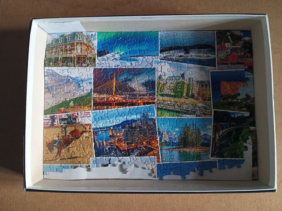 Puzzle ułożone 1000 elementów