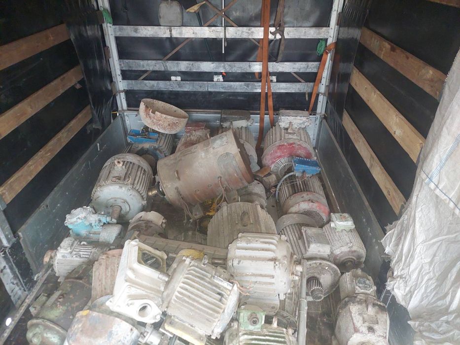 Електродвигуни електродвигун электродвигатели двигатель мотор єлдвігун