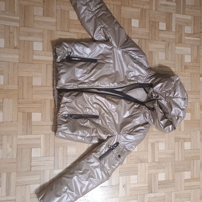 Kurtka damska L ciepła ale nie zimowa