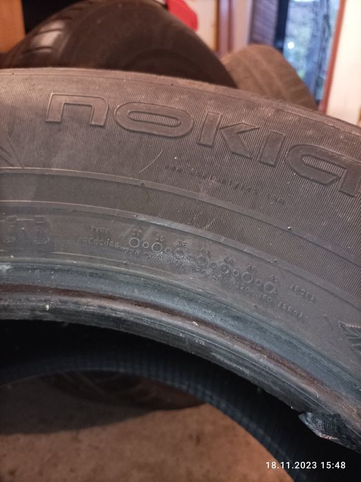 Шини автомобільні