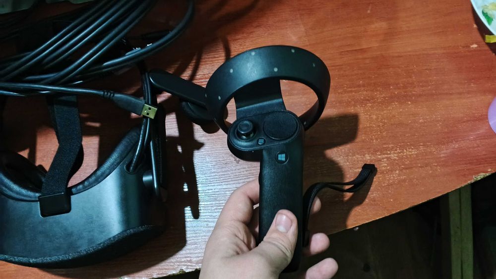 Hp revenb g1 повністю робочі