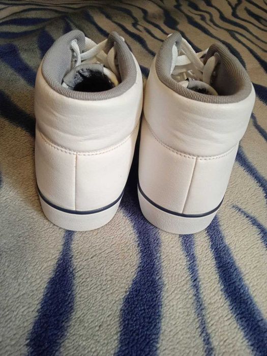 Білі чоловічі кеди Adidas Originals Indoor Tennis Mid ; Розмір 42