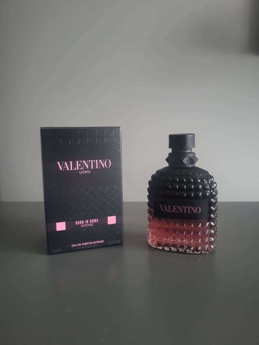 Valentino Uomo Born In Roma Intense – Esencja Męskiej Siły