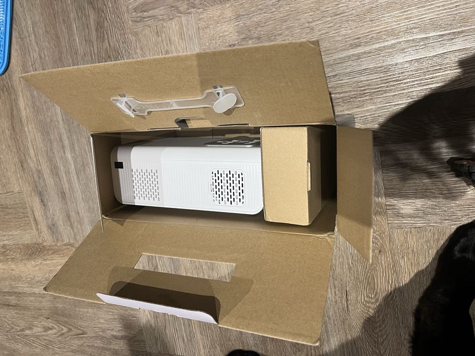 Projector TV HD Thundeal NOVO