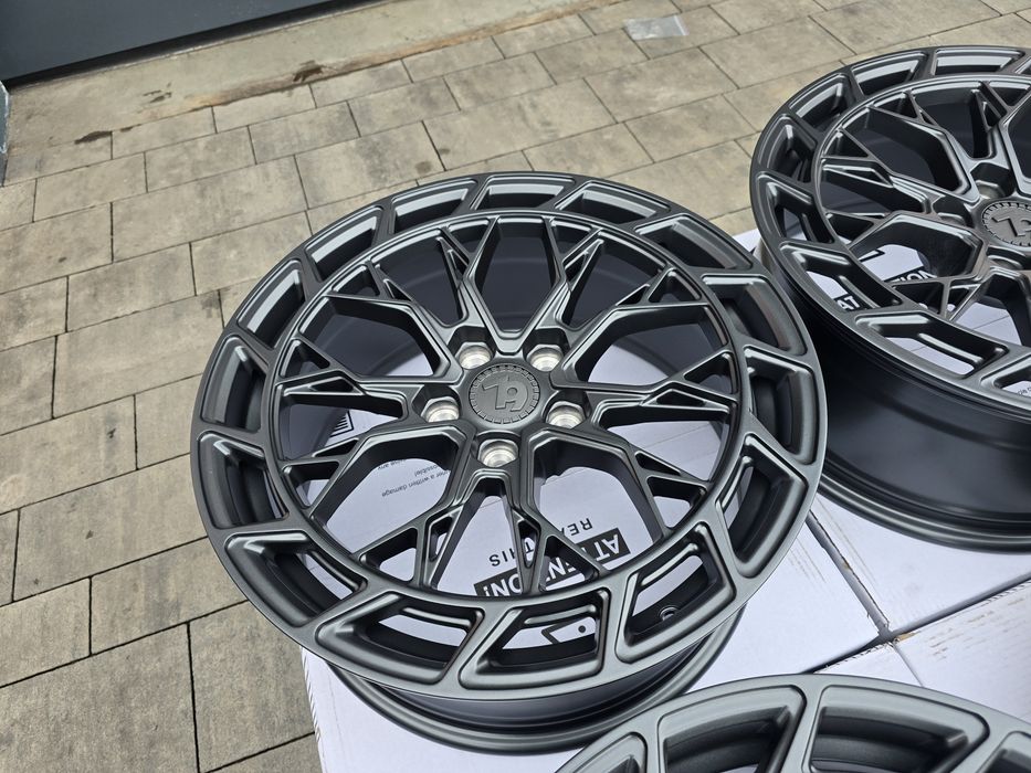 Felgi 18" 5x112 ET40 Audi A3 A4 A6 VW Passat Skoda Seat  !