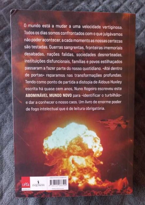 Abominável Mundo Novo - Nuno Rogeiro