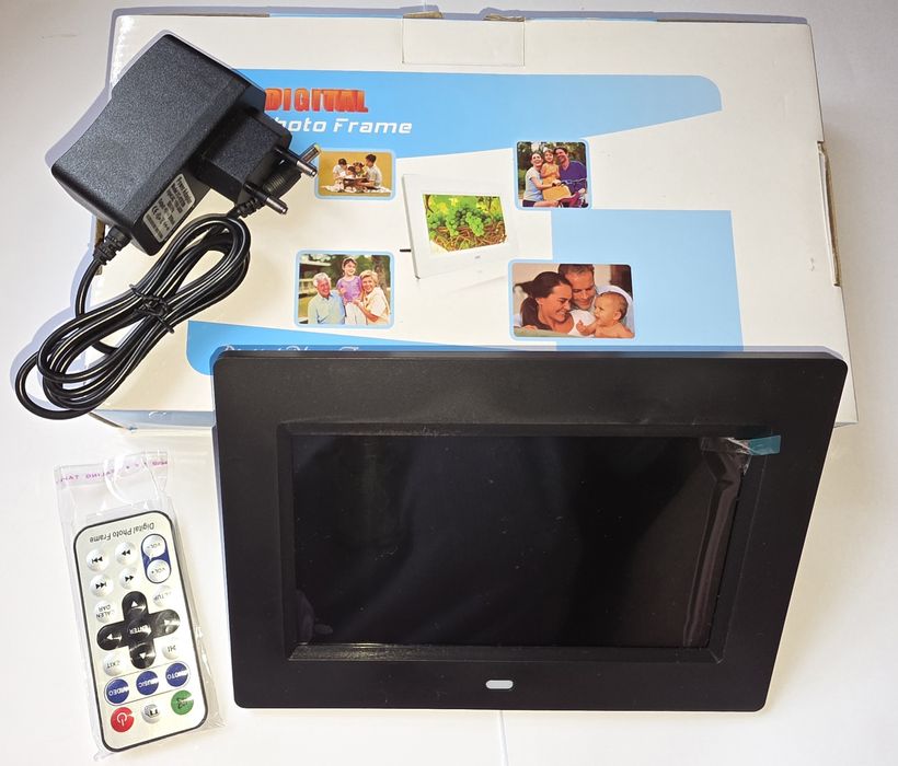 Nowa cyfrowa ramka na zdjecia