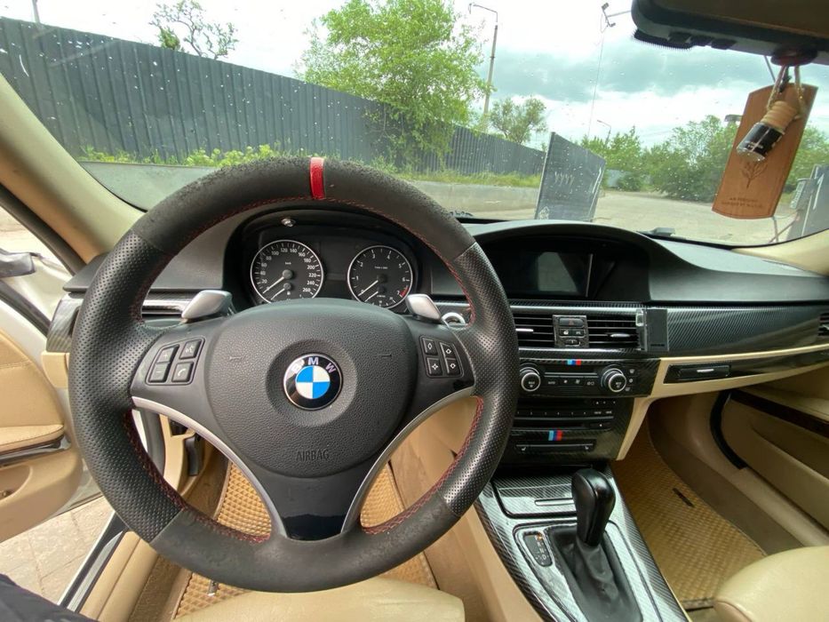 BMW е90 335і 2008