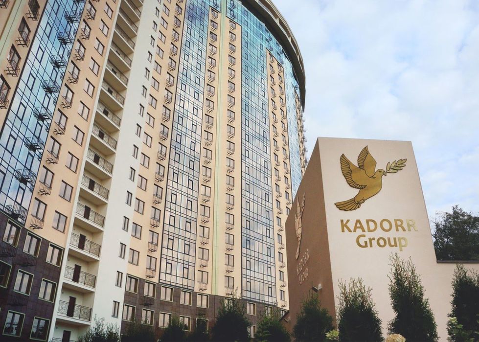 Посуточно квартира в Аркадии, Одесса. King-size кровать. Паркинг