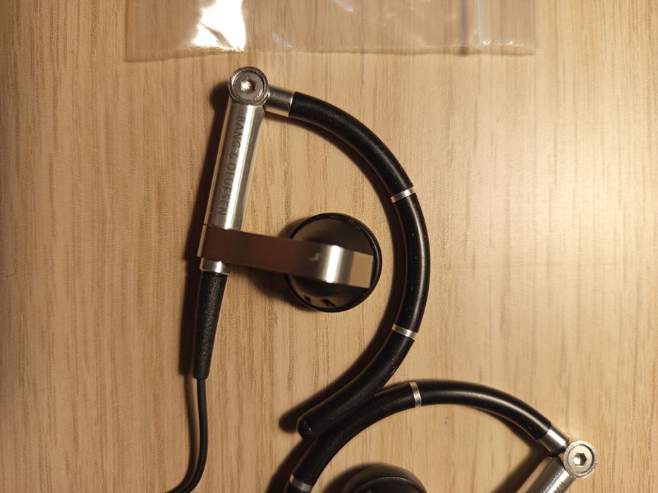 Earphones A8 Bang Olufsen